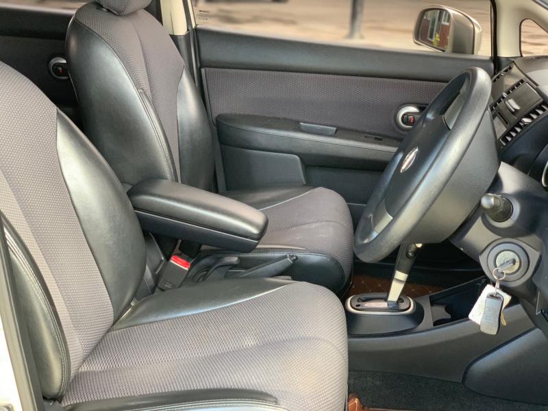 TIIDA 1.6 ,A/T